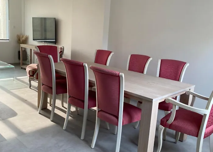 La Maison De Julien Parking Prive